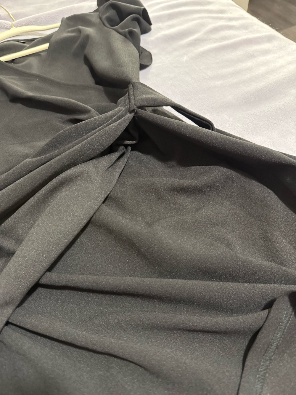 Black Faux Wrap Dress Ruffle Flutter Sleeve V-Neck Size L - Picture 10 of 10